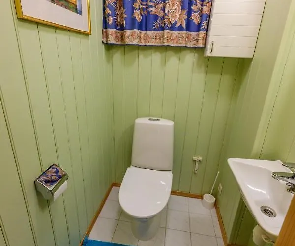 Cozy House On Sommaroy